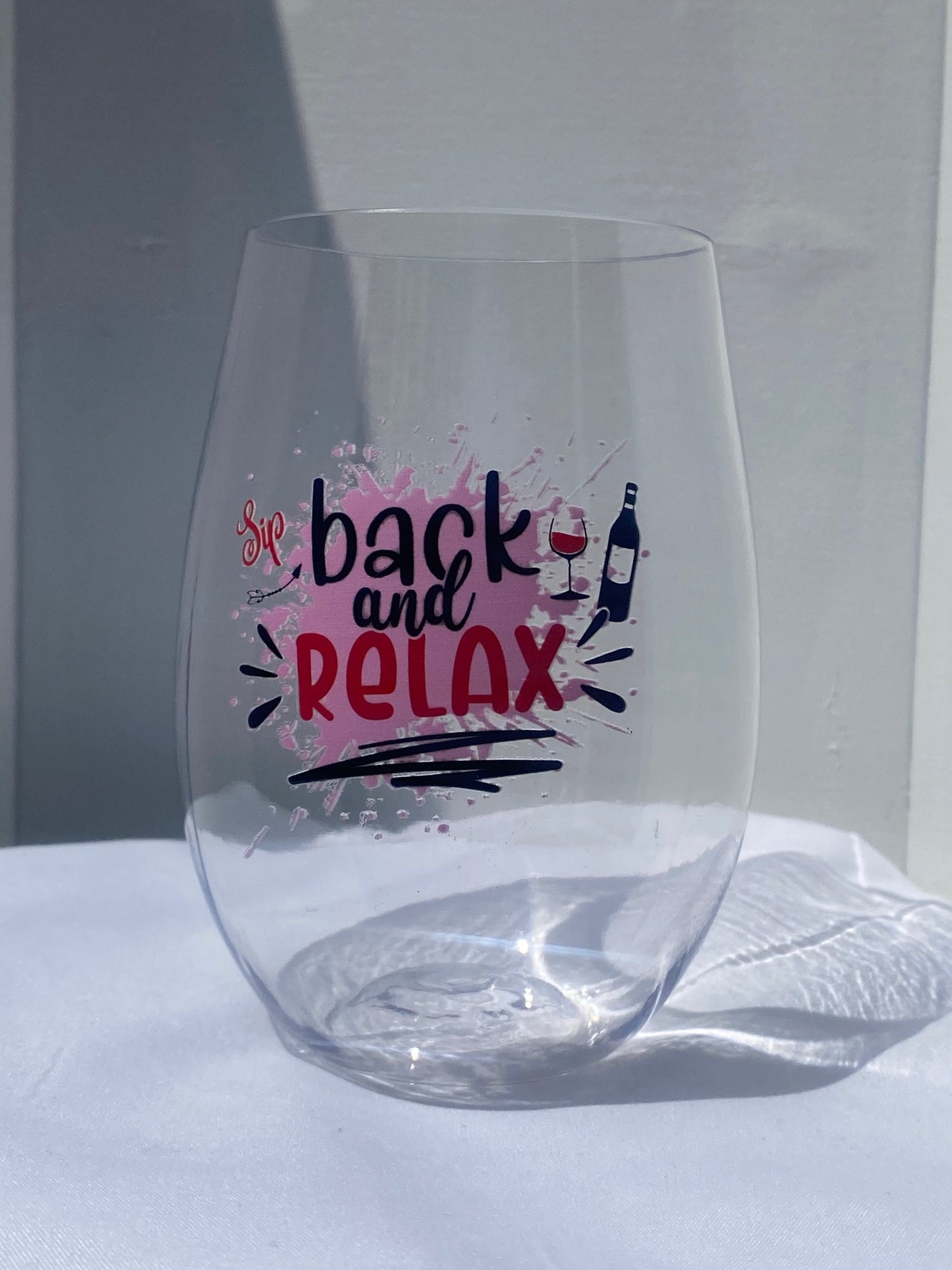 16 oz. Plastic Wine Glass - Sip Back