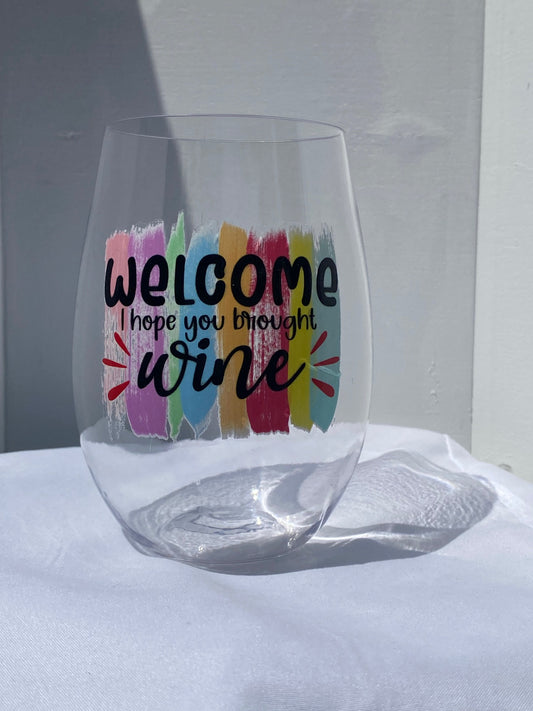 16 oz. Plastic Wine Glass - Welcome